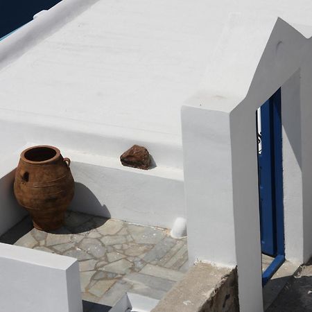 Heliotopos Imerovígli Buitenkant foto