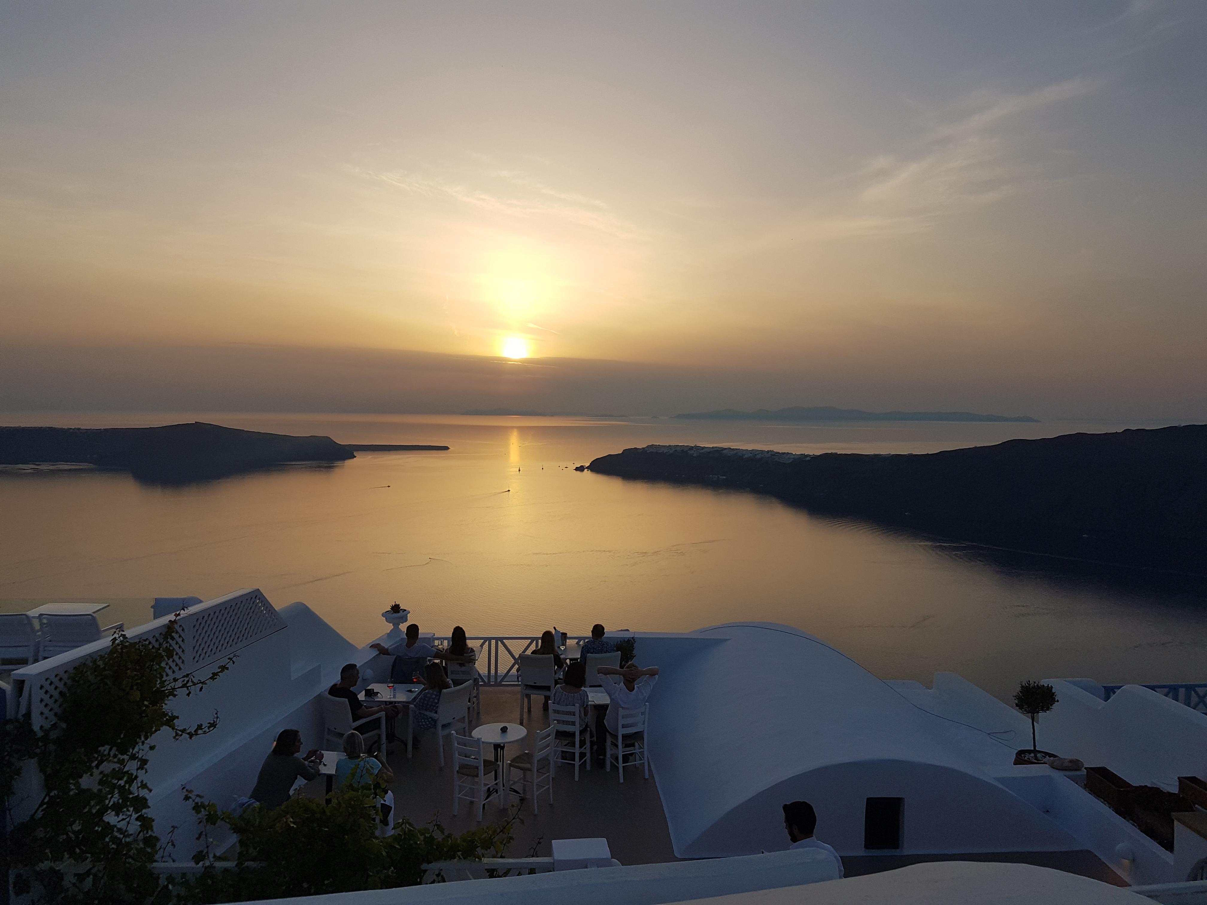 Heliotopos Imerovígli Buitenkant foto